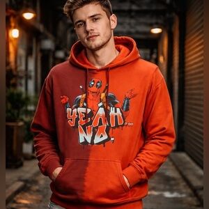 Marvel Deadpool Red & Maroon Pull Over Color-Block Hoodie Men’s Size Small